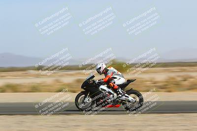 media/Apr-10-2022-SoCal Trackdays (Sun) [[f104b12566]]/Speed Shots Back Straight (930am)/